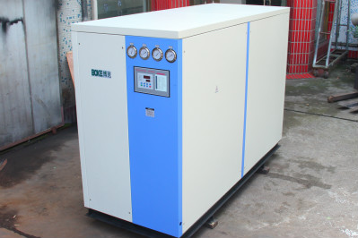 用戶購買水冷箱式冷水機(jī)怎么選擇供貨商？